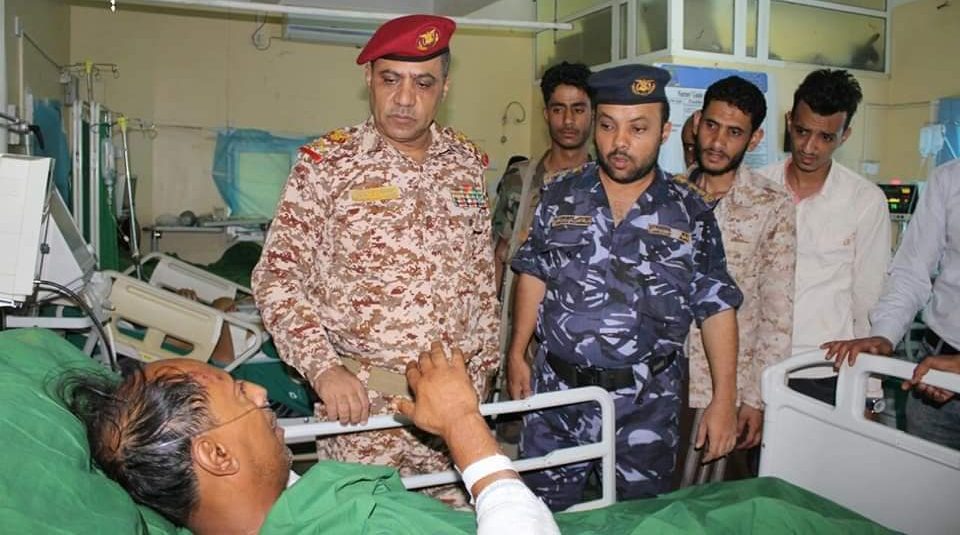 قائد محور تعز يتفقد المدينة القديمة ويزور&nbsp;الجرحى